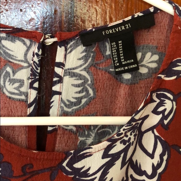 Forever 21 tunic - Picture 2 of 3